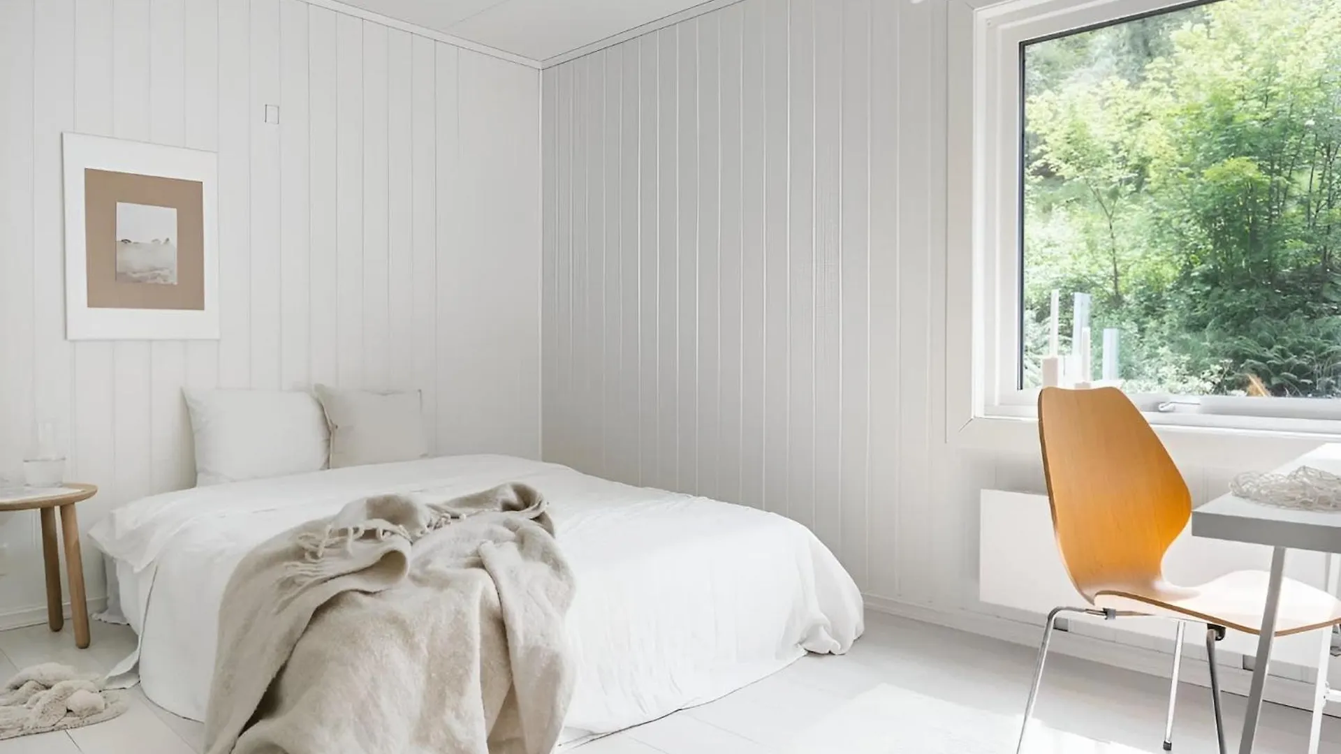 Roomsly - Panoramic View Apartment Bergen